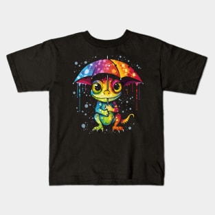 Gecko Rainy Day With Umbrella Kids T-Shirt